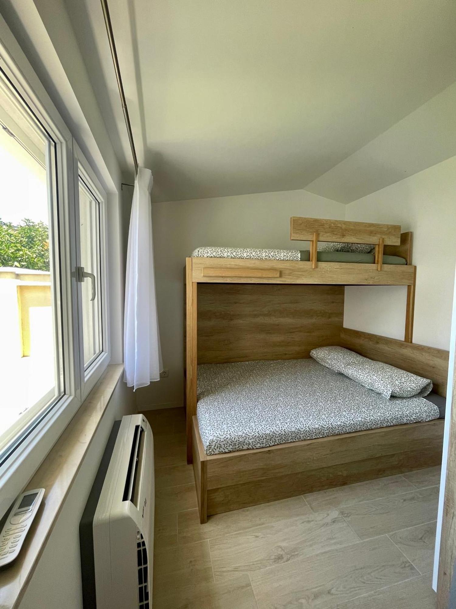 Apartma Ursula *